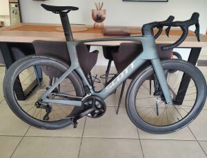 2026 Scott Foil RC 20 Di2 Shimano 105 | Road Bikes | Bike Hub