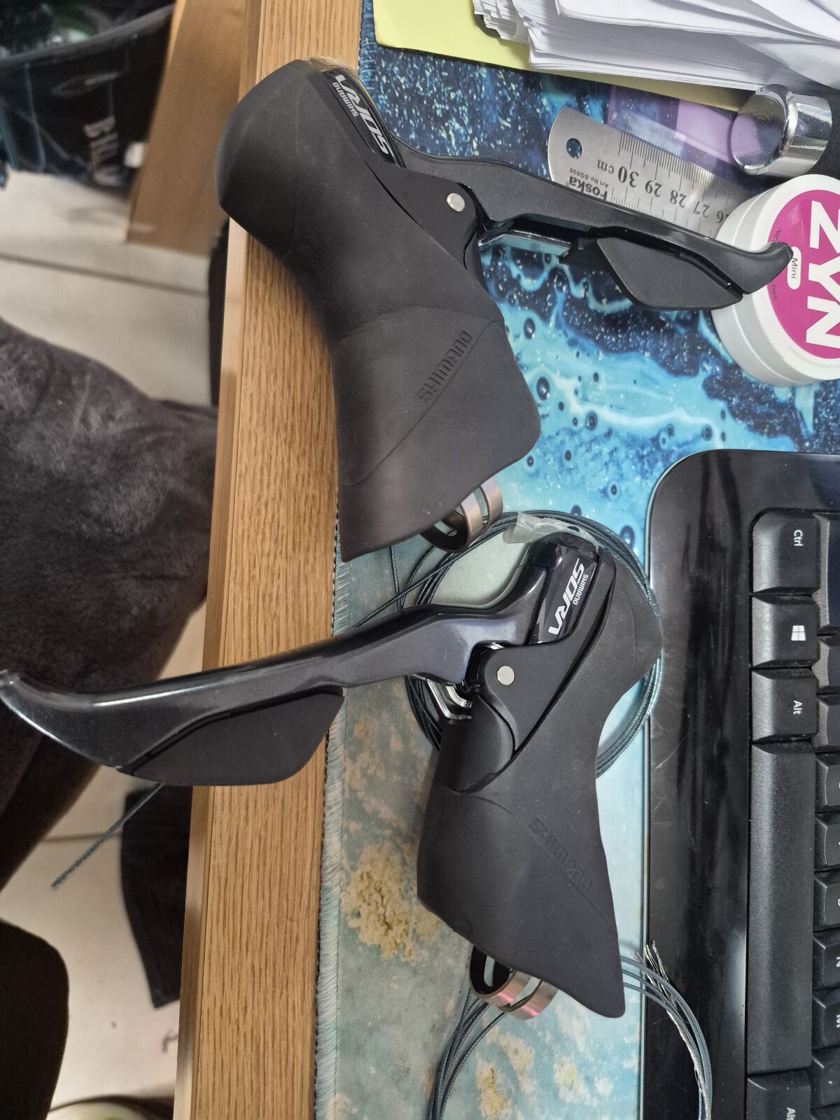 Shimano sora 9 speed shifters new | Shifters | Bike Hub