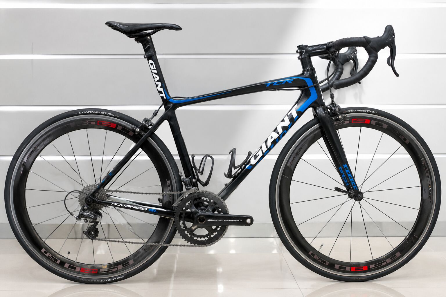 GIANT TCR Advanced SL Carbon Road Bike (Medium) | Road Bikes