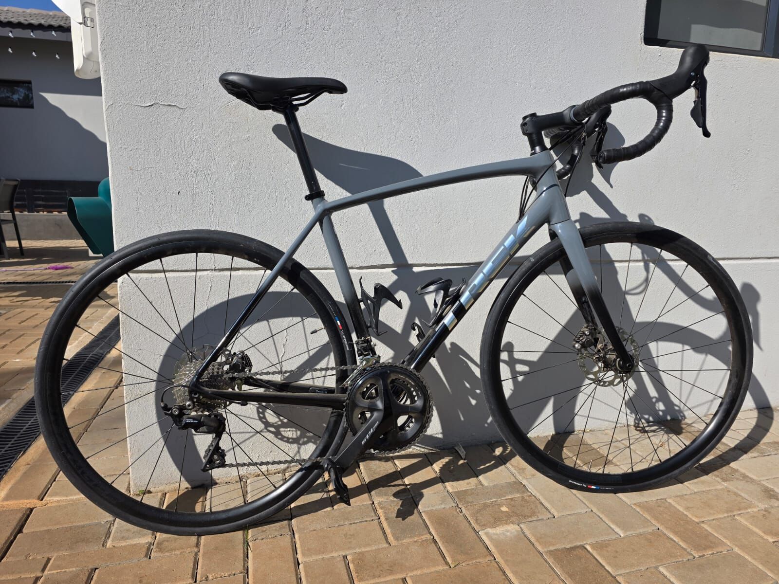 TREK monda ALR 5 (2024) Mint Condition | Road Bikes | Bike Hub
