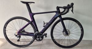 Colnago M10 | Road Bikes | Bike Hub