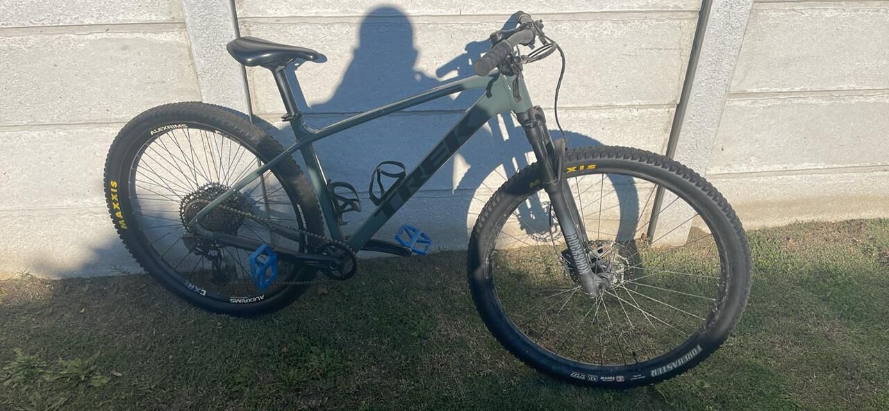 Trek Marlin 7 2025 | Hardtail Mountain Bikes | Bike Hub
