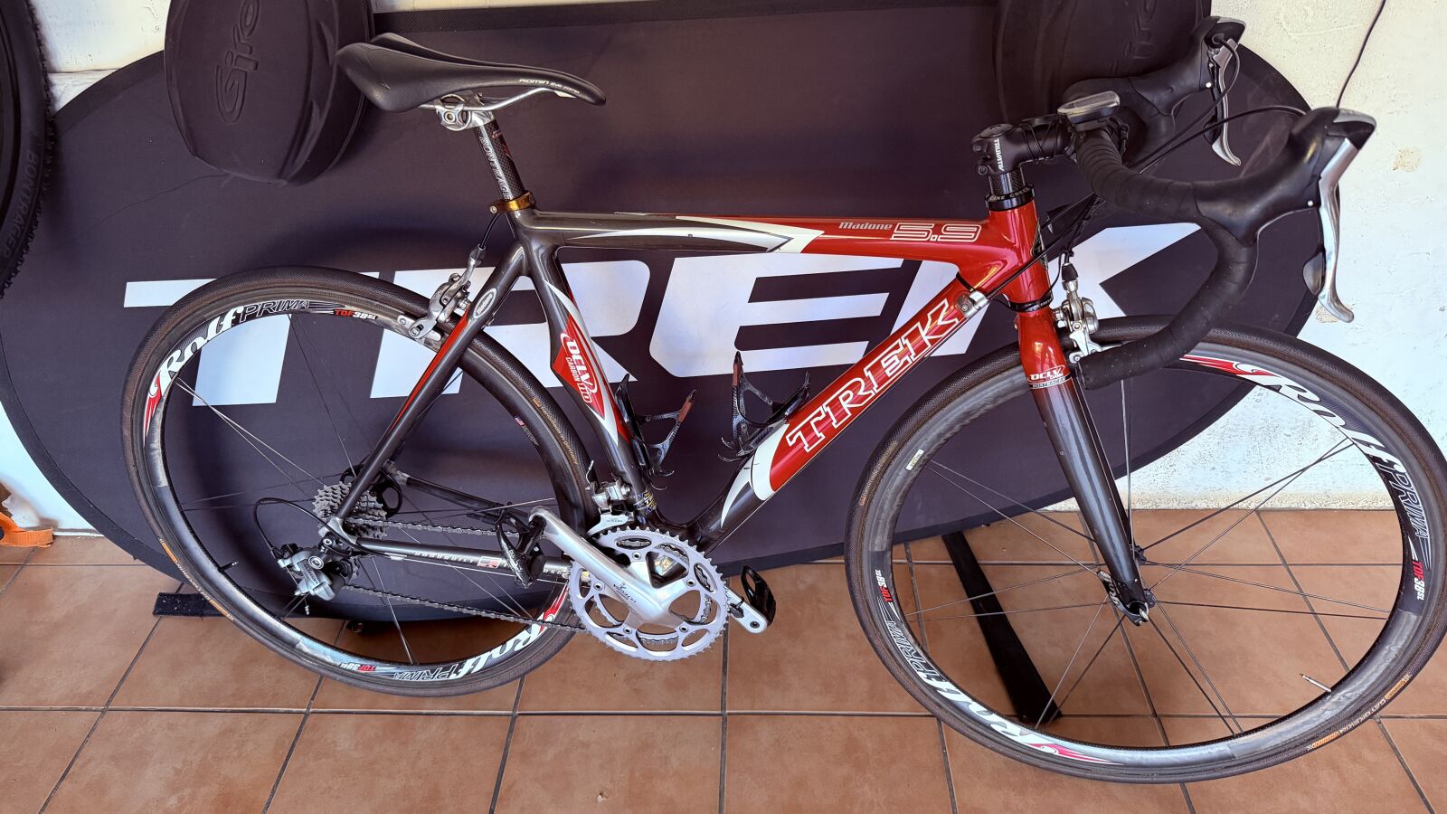 Trek Madone 5.9 | Road Bikes | Bike Hub