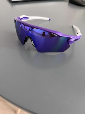Oakley Radar Custom | Eyewear | Bike Hub