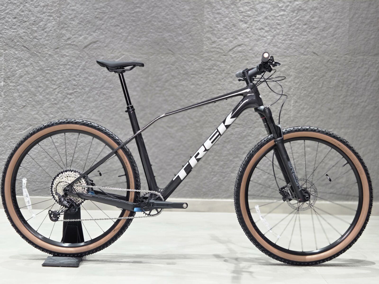 TREK PROCALIBER 9.6 G3 (XL) *NEW-CARBON-XT-12SPD* | Hardtail