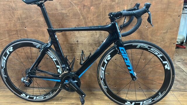 Giant Propel | Road Bikes | Bike Hub