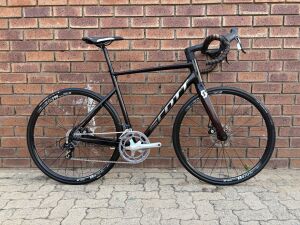 Scott Speedster 30 11 Speed Road Bike | Road Bikes | Bike Hub