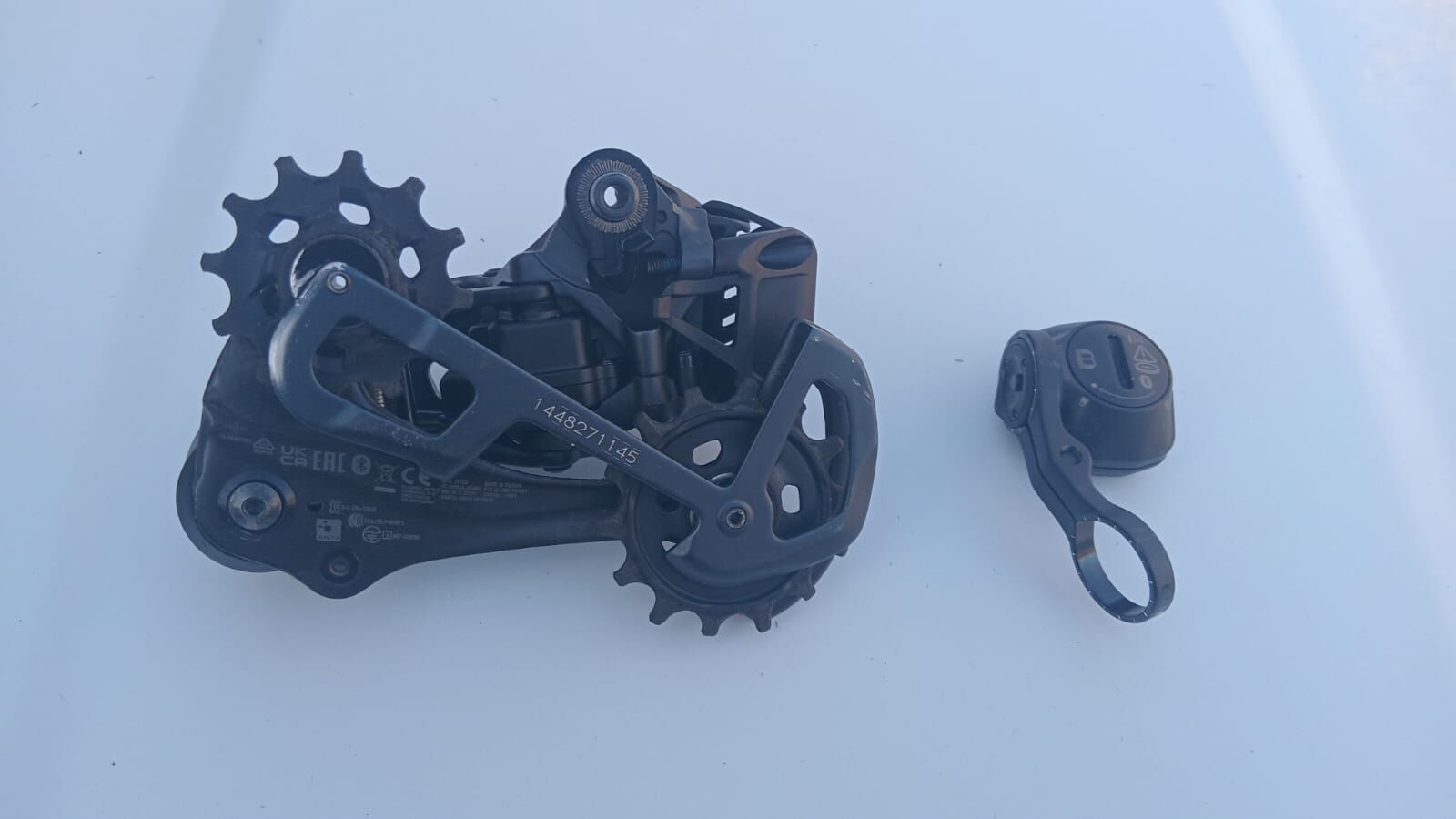 SRAM XXI AXS shifter and pot. | Complete Groupsets | Bike Hub