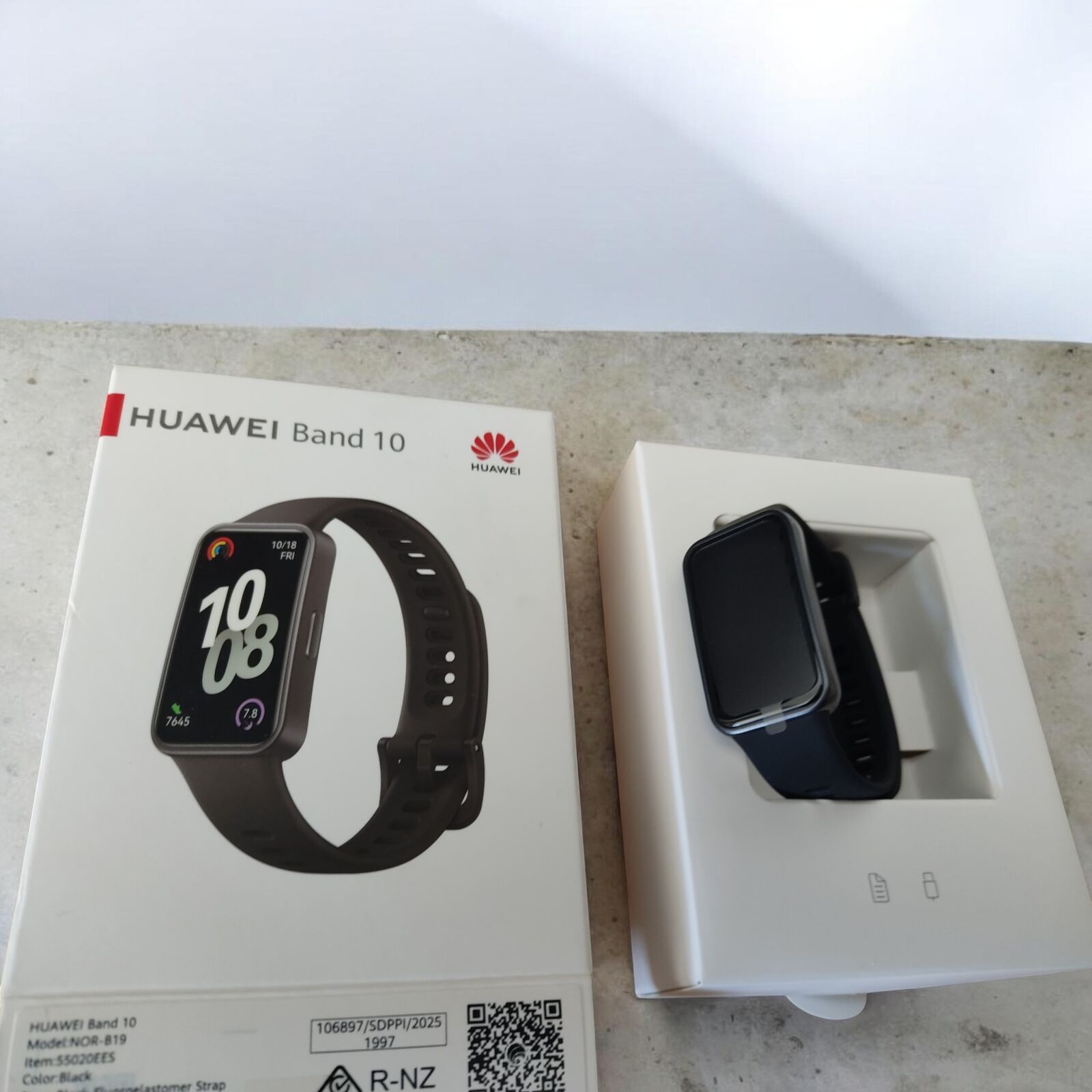NEW| Huawei Band 10 | Watches & Wearables | Bike Hub