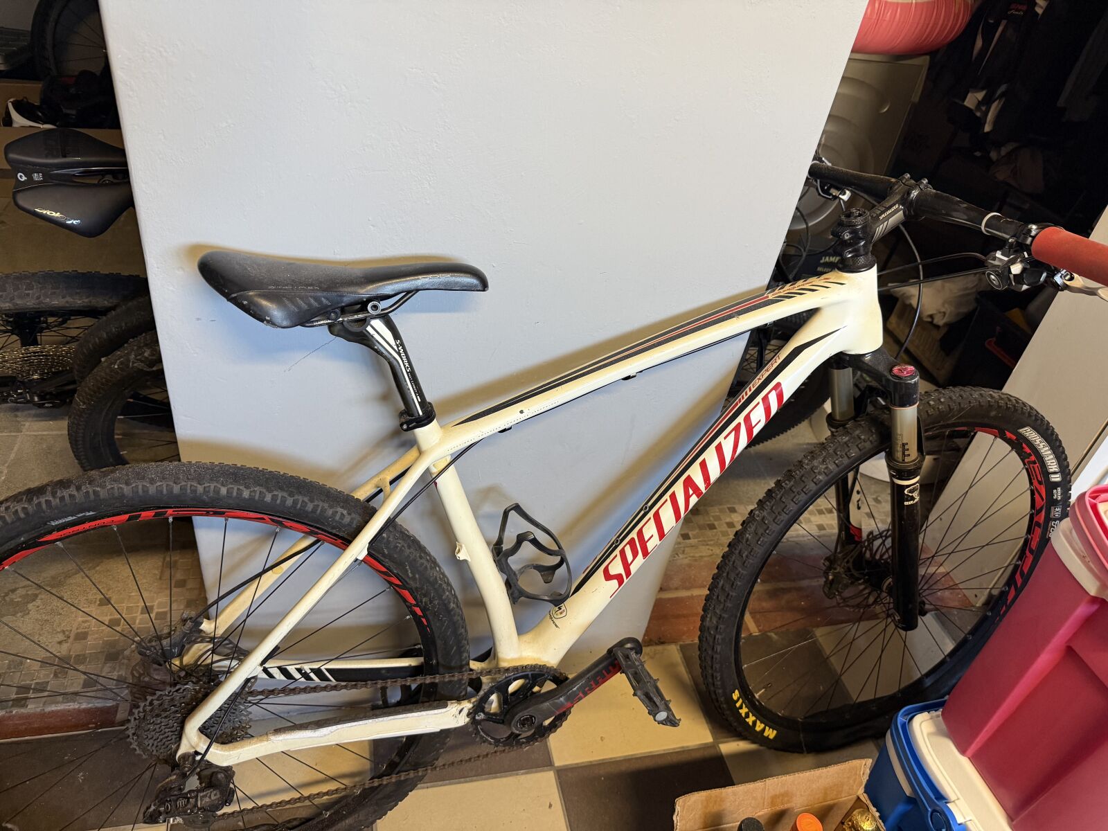 Specialized stuntjumper | Hardtail Mountain Bikes | Bike Hub