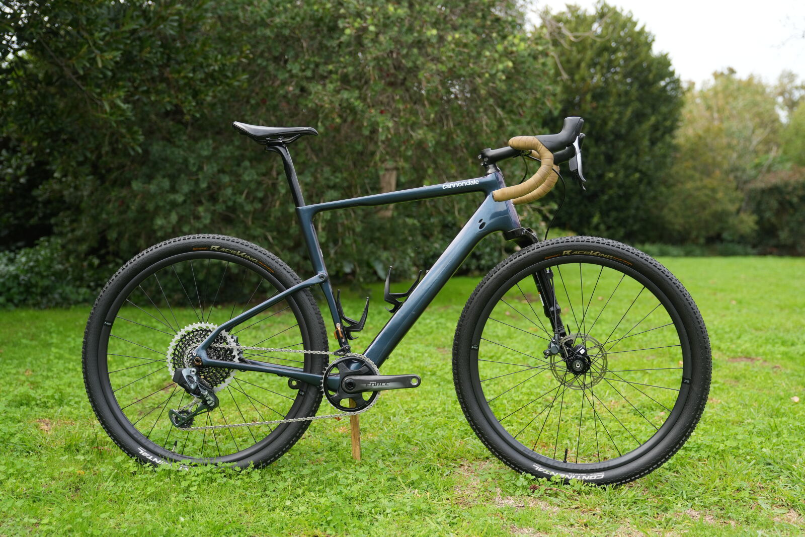 Cannondale Topstone Lefty - Carbon SRAM Force eTap | Gravel Bikes