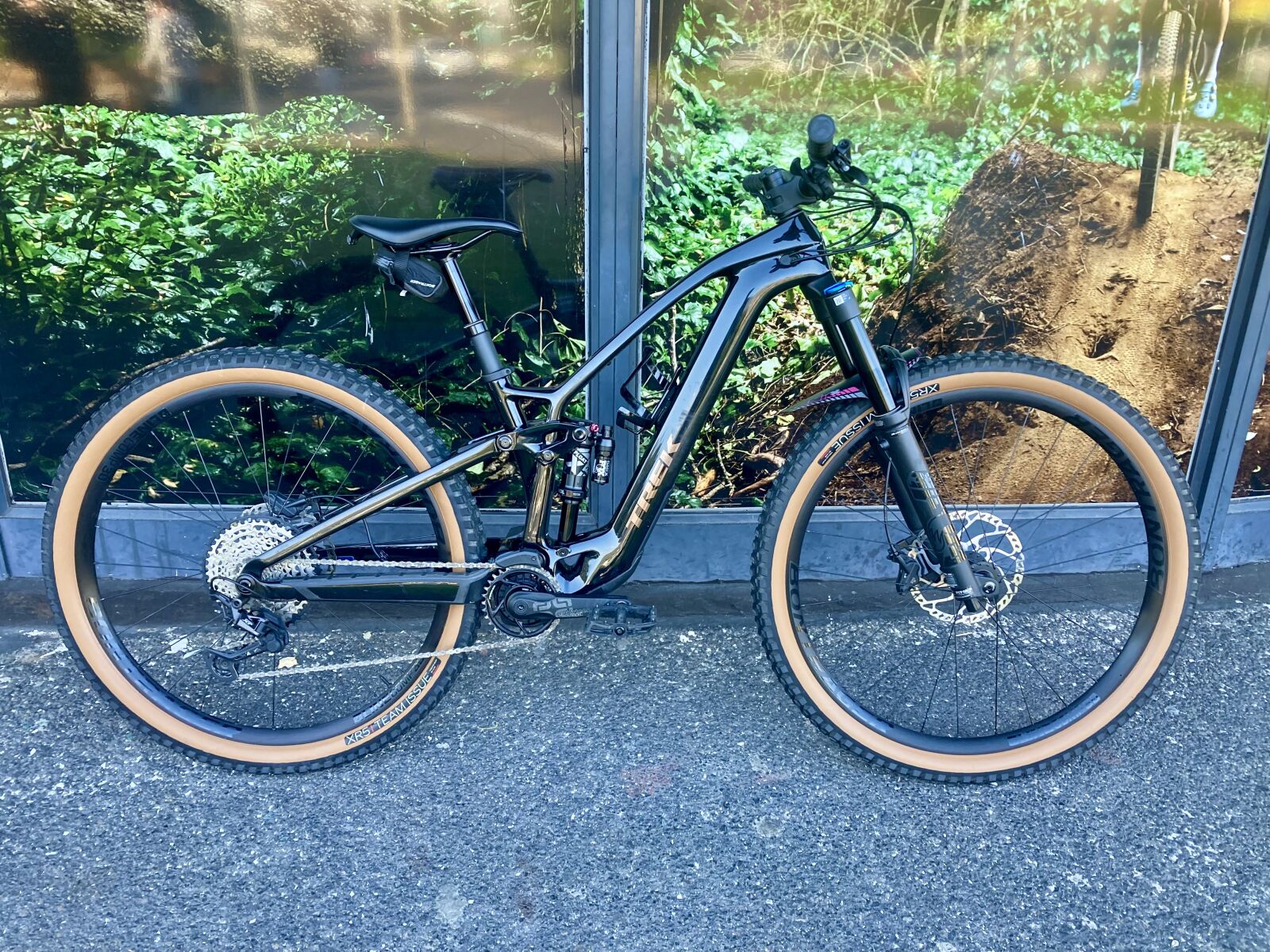TREK Fuel EXe 9.7 + TQ Range Extender | Dual Suspension Mountain E