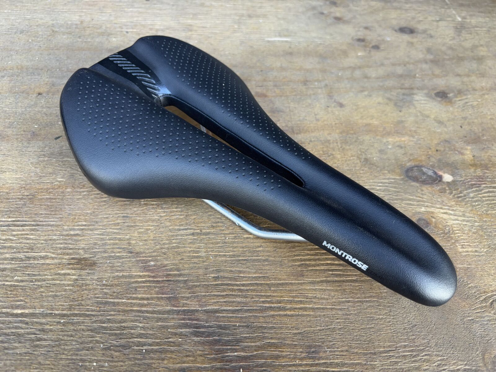 Bontrager Montrose Saddle | Saddles | Bike Hub