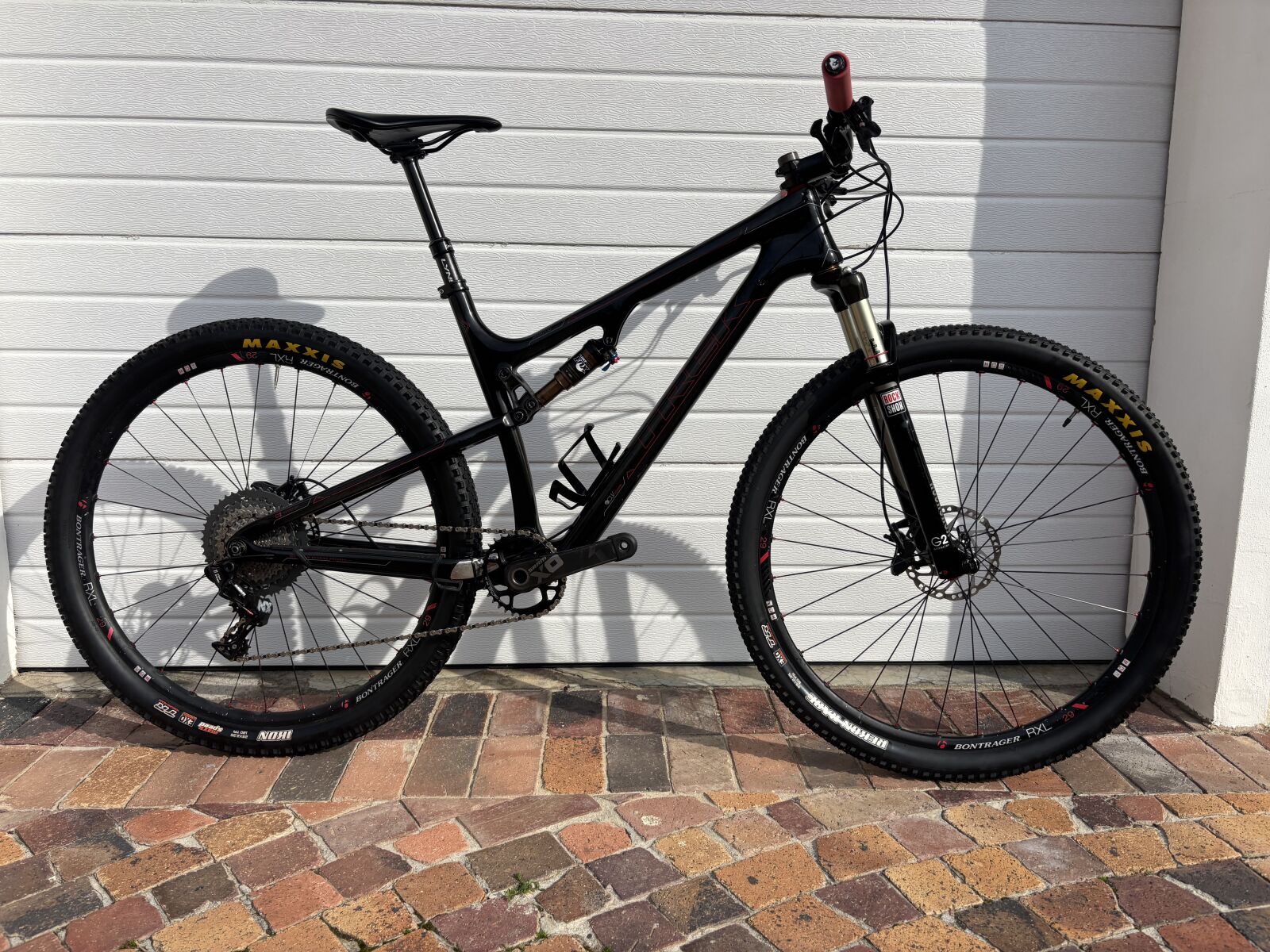 Trek Superfly 100 Pro SL | Dual Suspension Mountain Bikes | Bike Hub