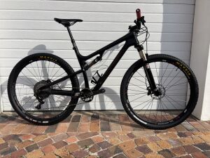 Trek Superfly 100 Pro SL | Dual Suspension Mountain Bikes | Bike Hub