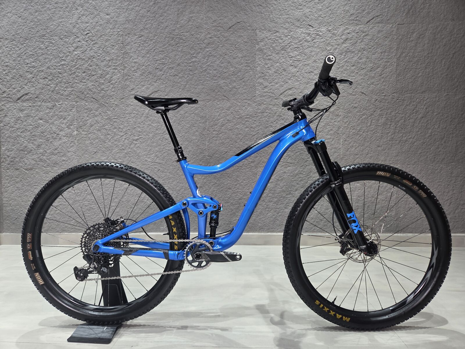 Giant Trance 2 (M) **12SPD-NX-FOX34** | Dual Suspension Mountain