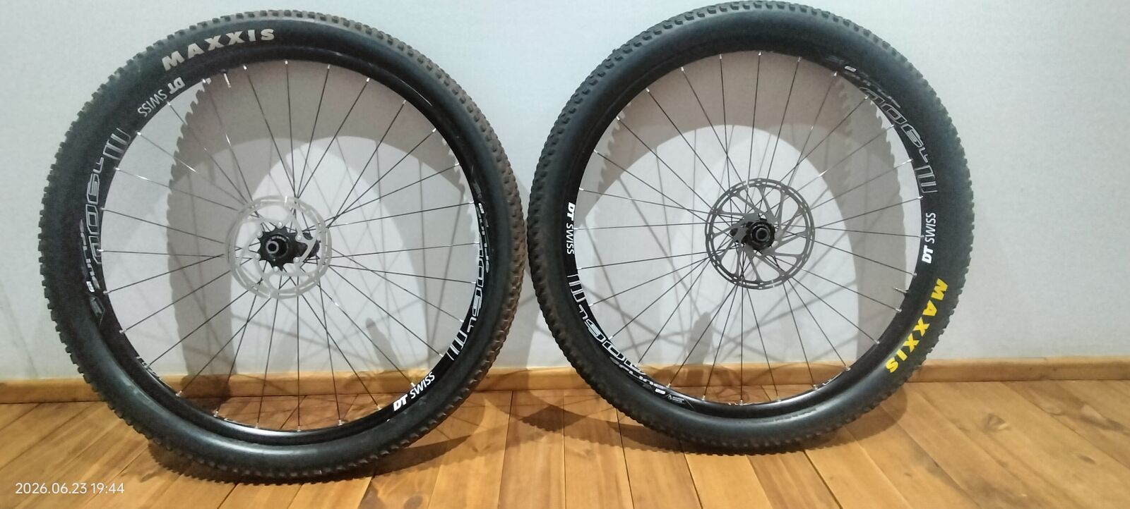 DT Swiss M1900 Spline 29 | Mountain Bike Wheels | Bike Hub