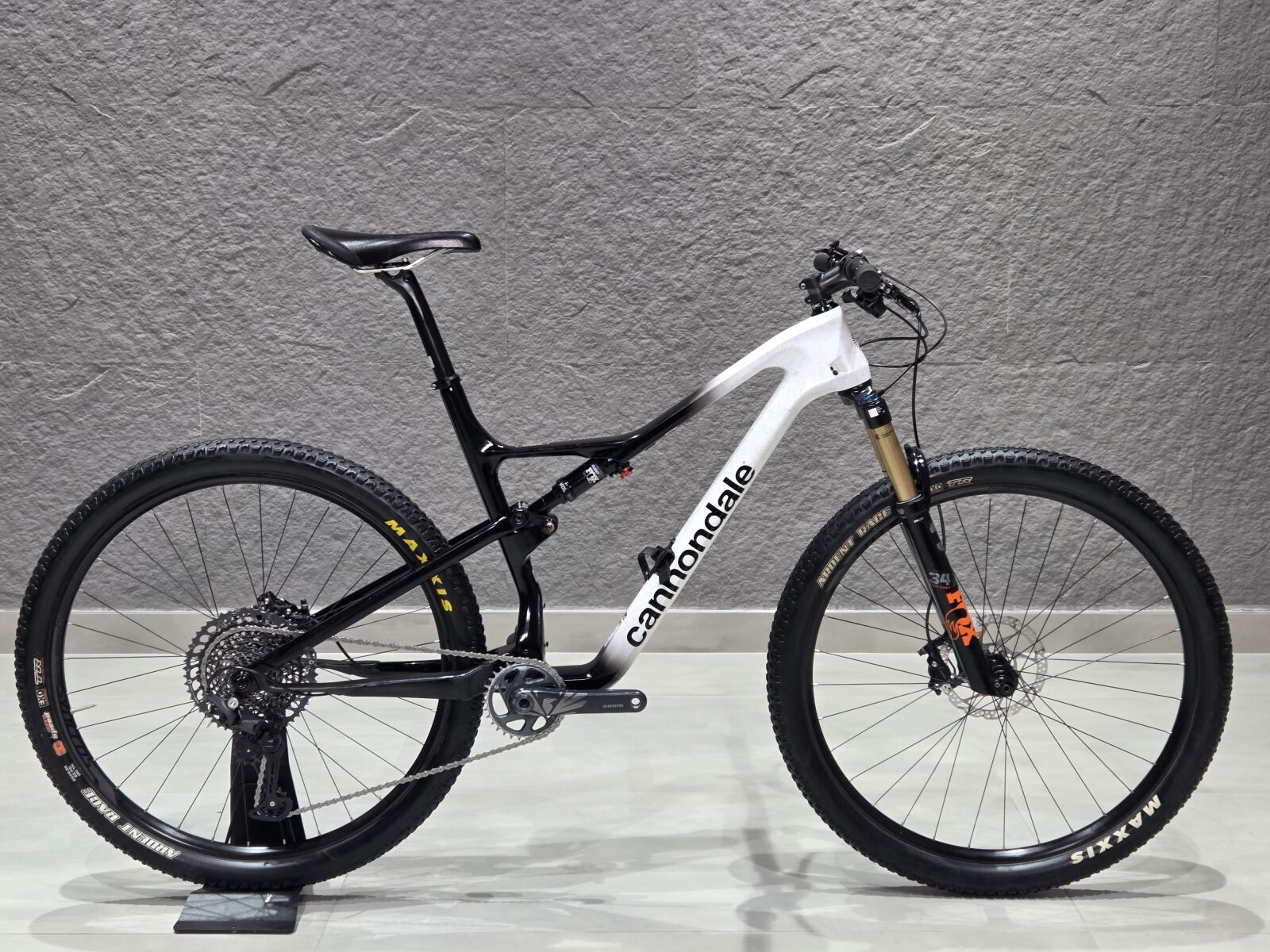Cannondale Scalpel (XL) *CARBON-12SPD-FOX34* | Dual Suspension