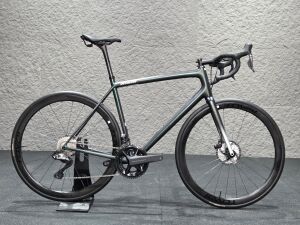 Specialized Aethos Expert (58cm) CARBON+WHEELS-DI2 | Road Bikes