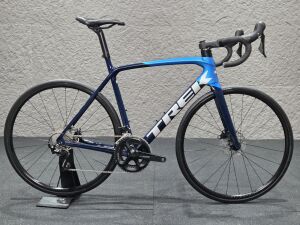 Trek Emonda SL5 (56cm) *2021-CARBON-11SPD* | Road Bikes | Bike Hub