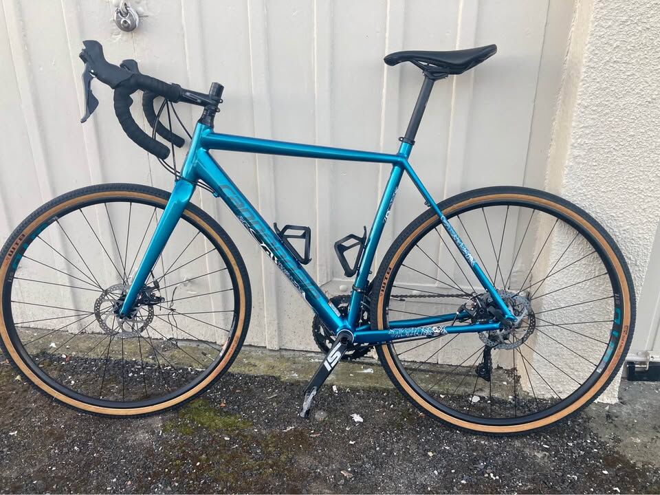 fahrradhelm chrom Abus hyban 2.0 Chrome Silver LED Rücklicht VEVOR Hundeanhänger, bis zu Zündapp Z808 Farbe:Satiniertes Porzellanblau