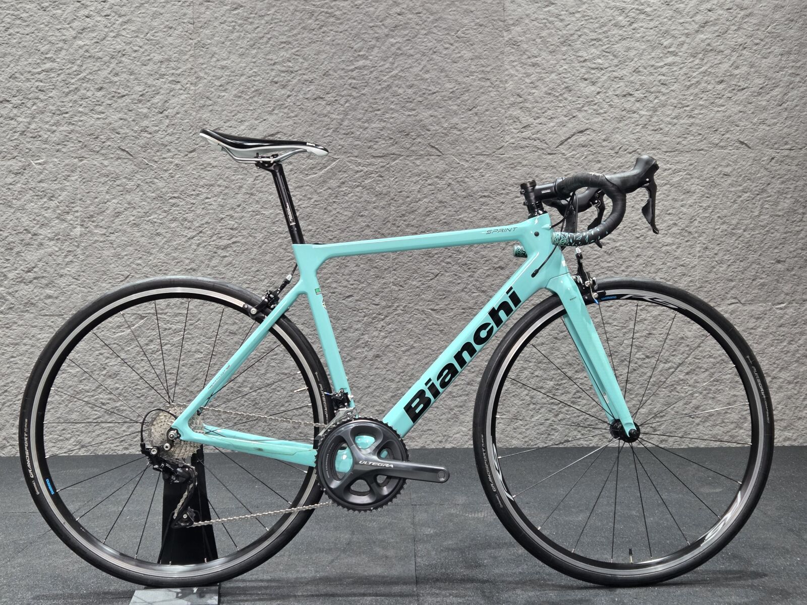 Bianchi Sprint (53cm) **SOLD** | Road Bikes | Bike Hub