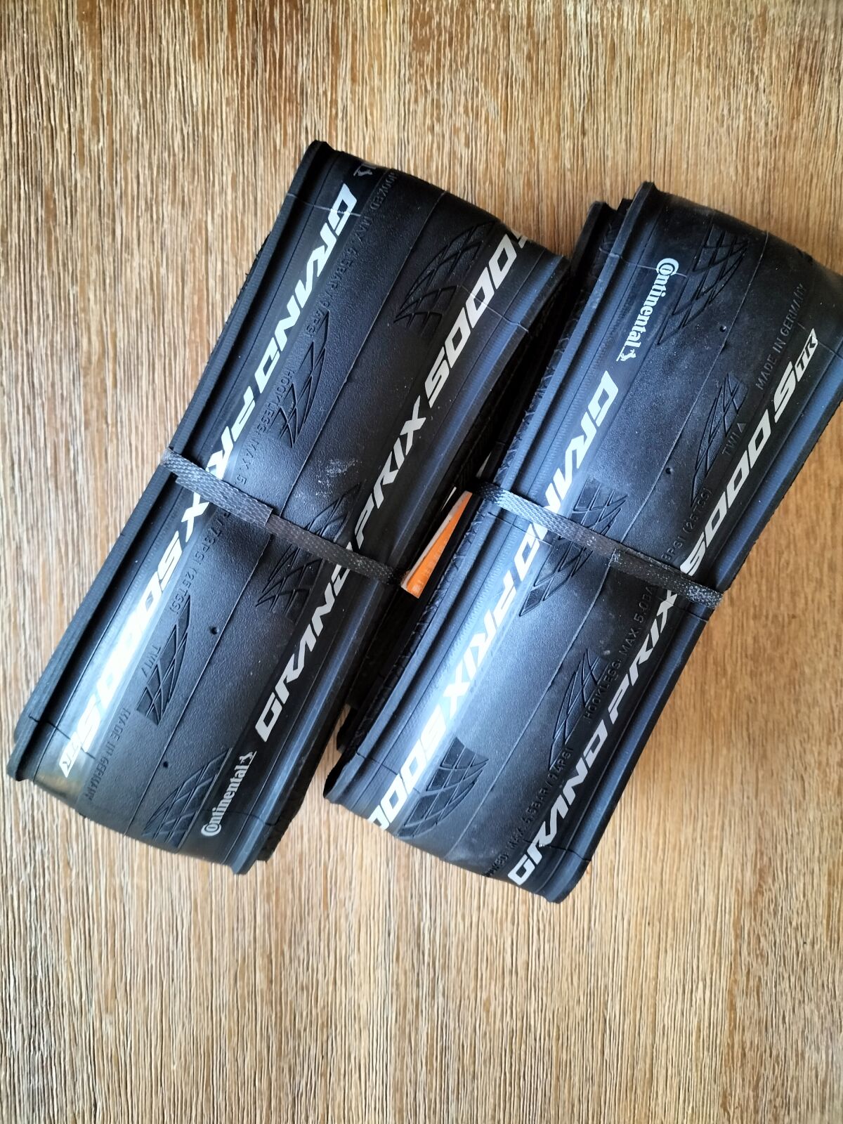 2x NEW Continental GP5000s TR. 28mm | Road Bike Tyres | Bike Hub