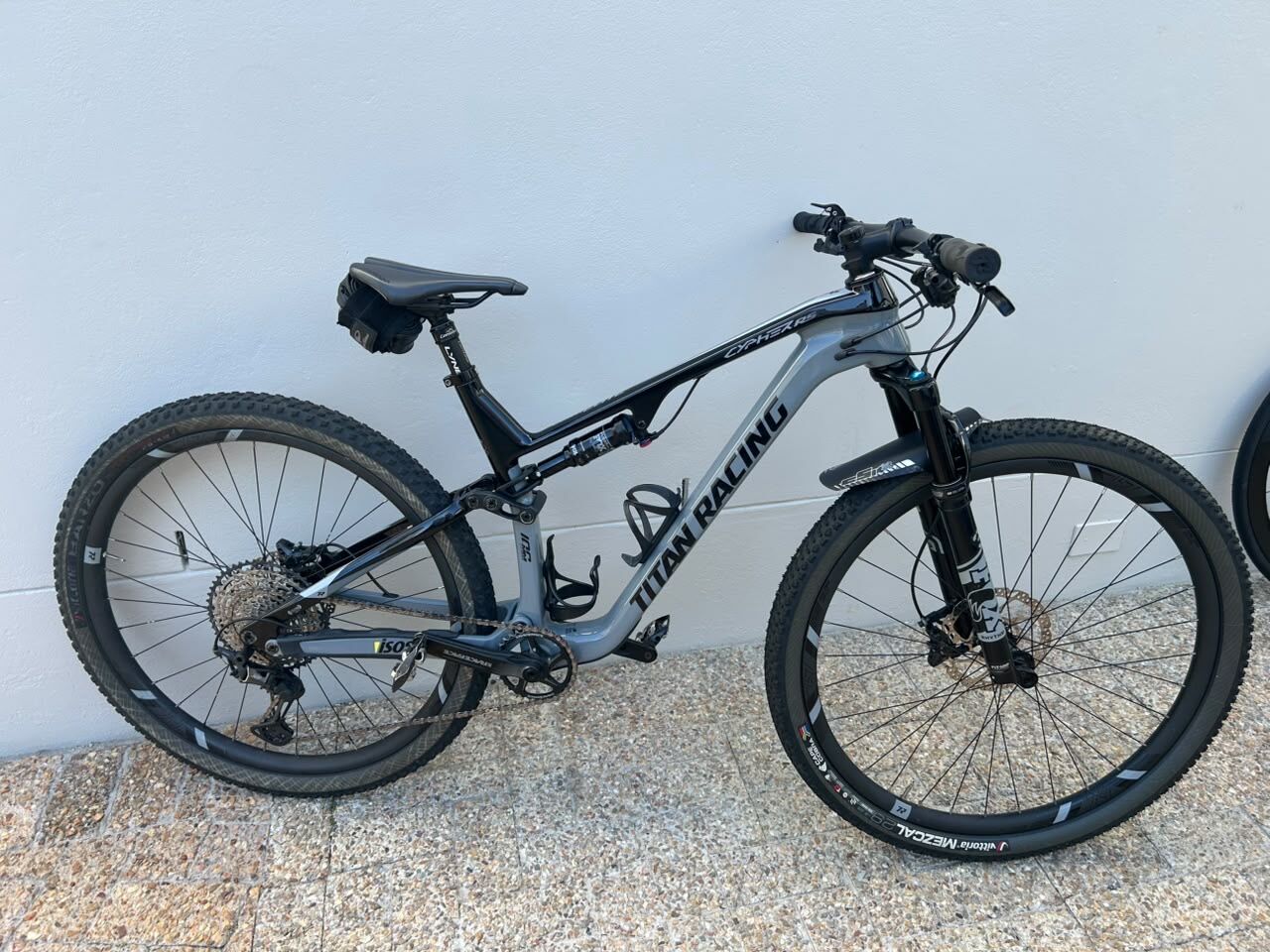 Titan Cypher RS carbon Pro | Dual Suspension Mountain Bikes | Bike Hub