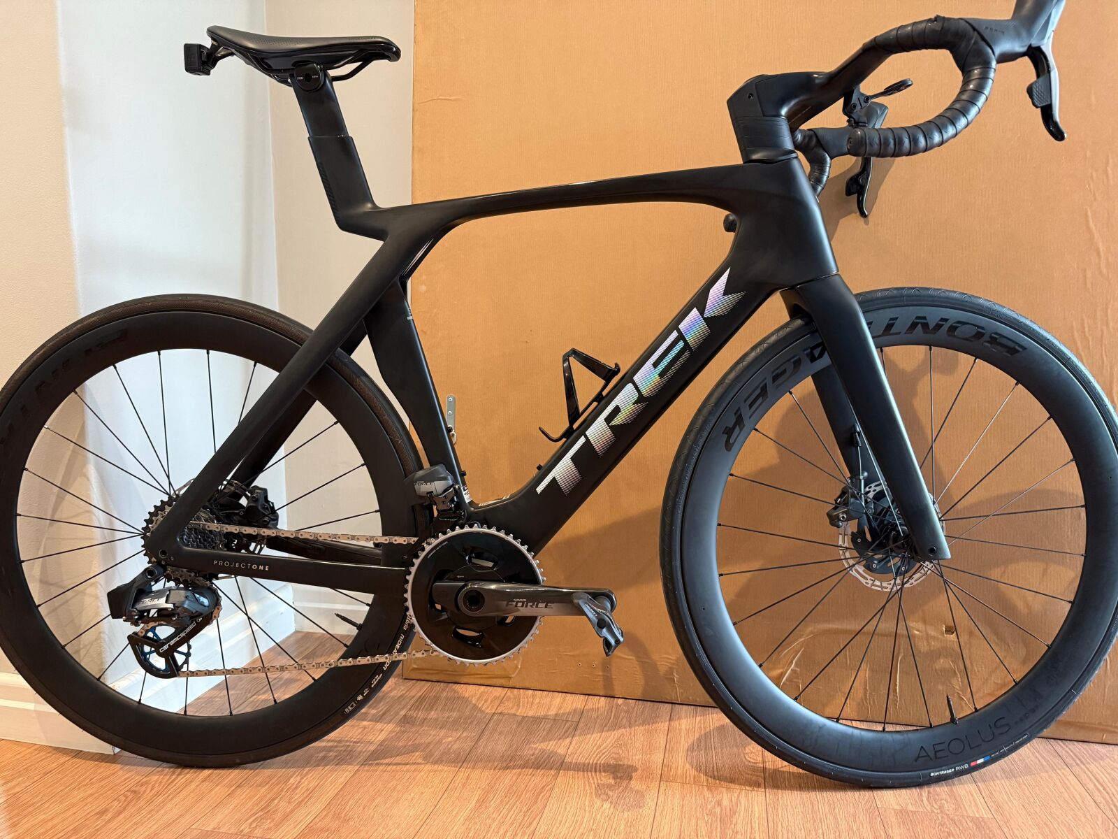 Trek Madone SLR 7 AXS Gen 7 | Road Bikes | Bike Hub