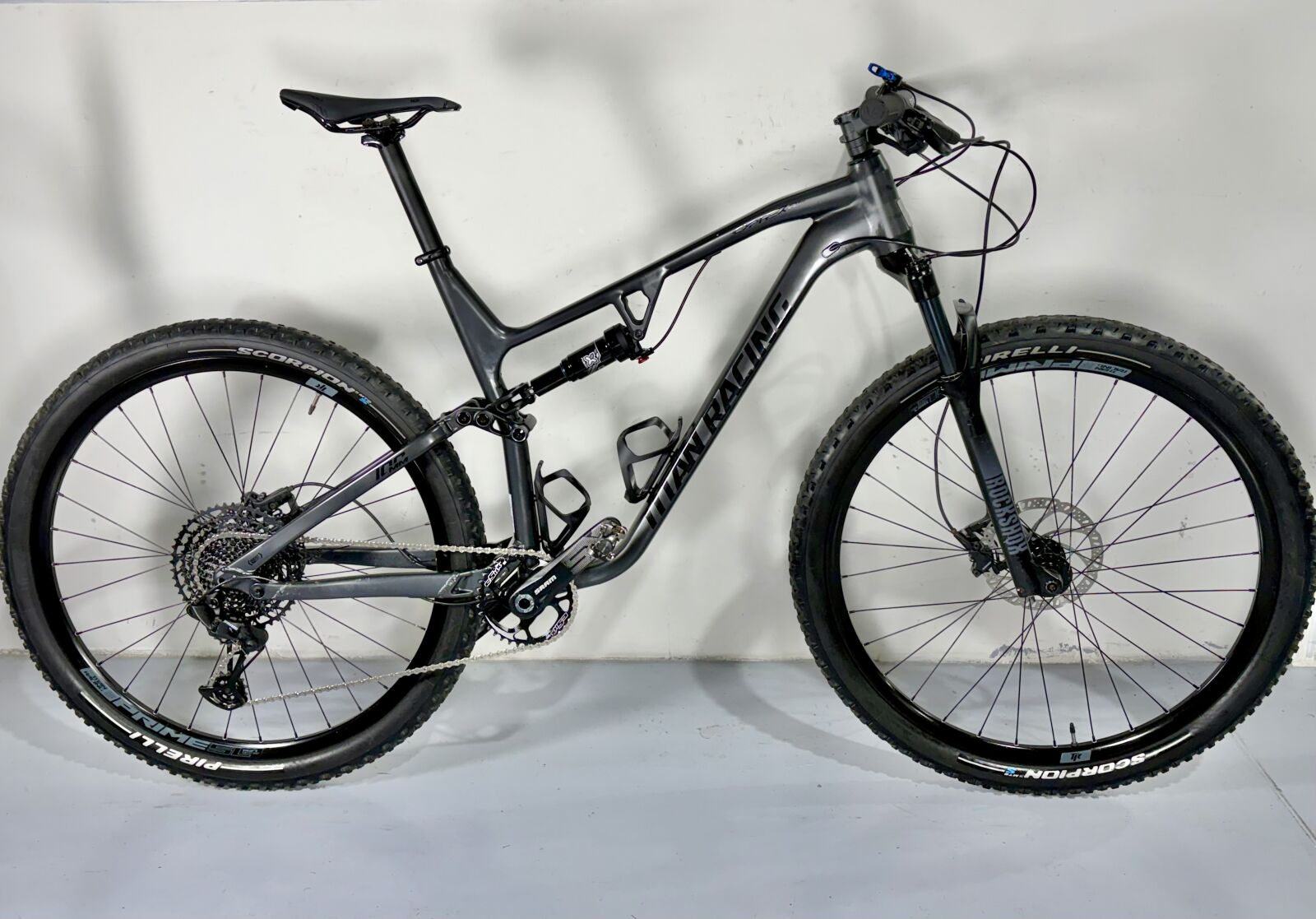 Titan Dash Cypher RS, Eagle, Rockshox, tubeless | Dual Suspension