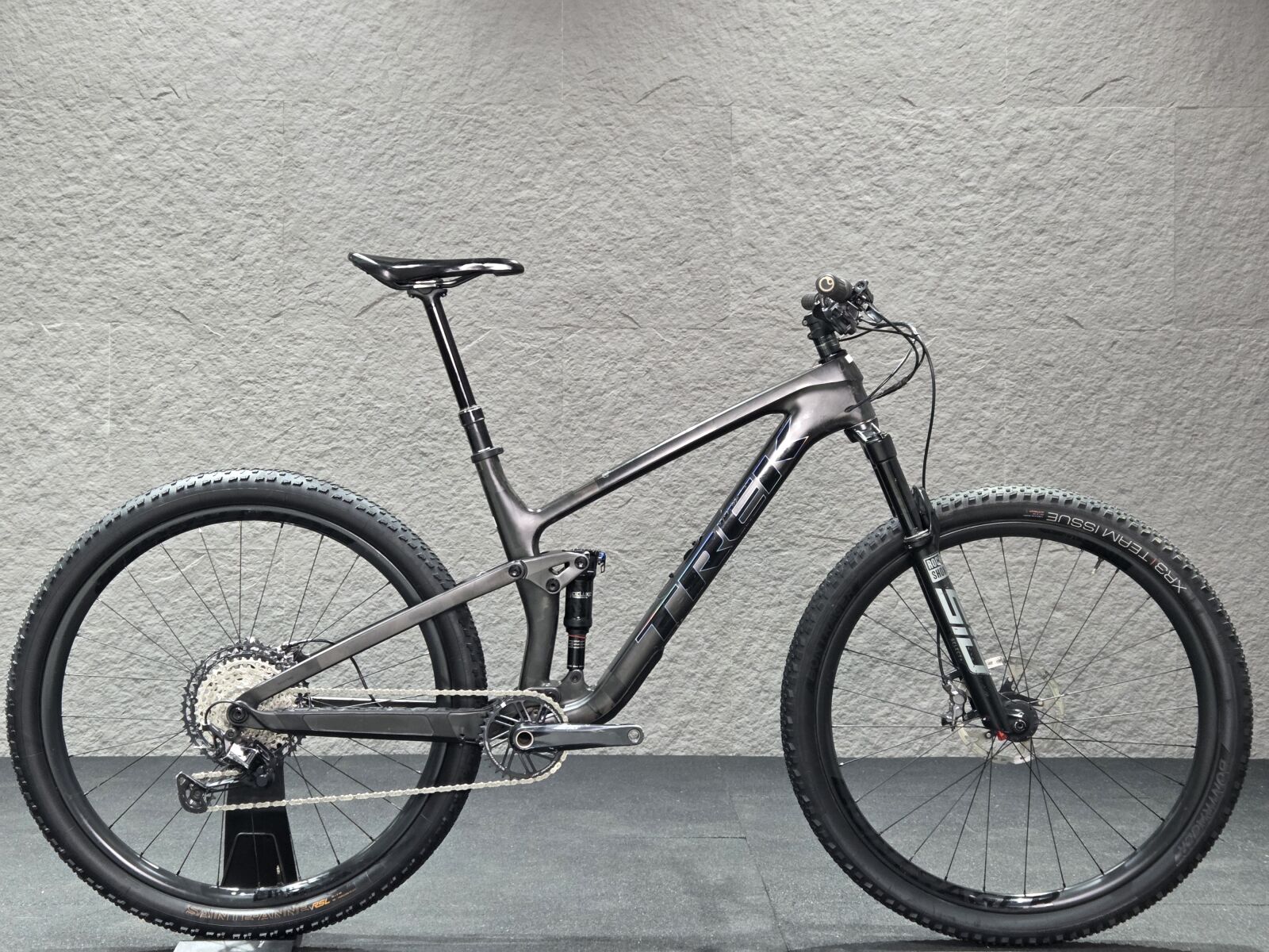 Trek Top Fuel 9.8 (L) CARBON-SiD-12SPD-DROPPER | Dual Suspension