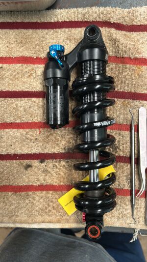 Fox DHX factory 230/65,62.5/60 | Rear Shocks | Bike Hub