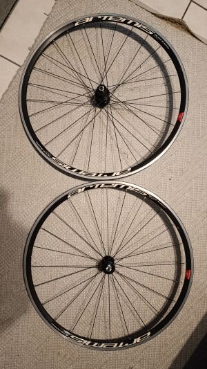 Vintage COLNAGO ARTEMIS CW28CL | Road Bike Wheels | Bike Hub