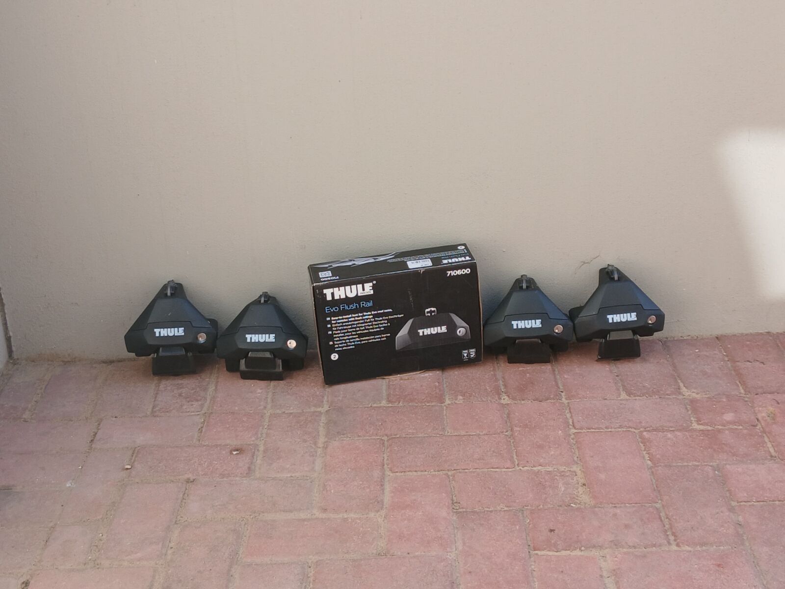 Volvo ex30 roofrac accessories | Bike Racks | Bike Hub