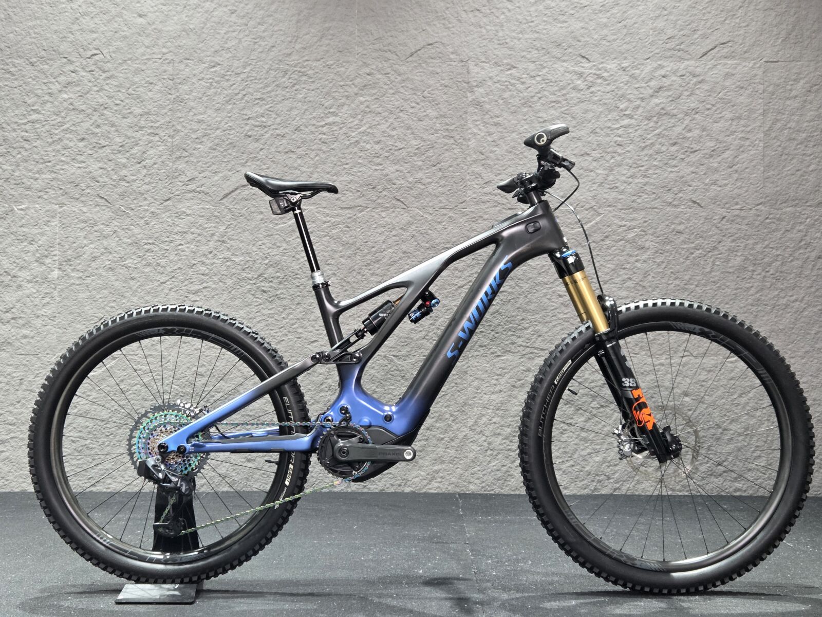 Body Work Cycles S-Works Turbo Levo3 (S4) *SOLD* | Dual Suspension Mountain E-Bikes ...