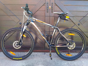 GIANT REVEL 1 2013 