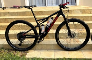Specialized 18 EPIC MEN COMP CARBON 29 2018 