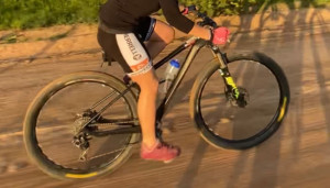 Chinese  Carbon Frame No Name 