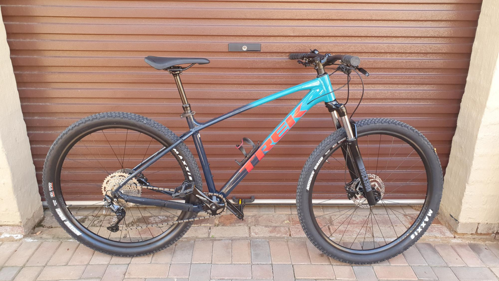 Stolen: TREK Marlin 7 Gen 3 2023 | Bike Hub
