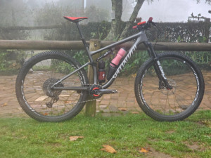 Specialized Epic Evo Expert 2022 