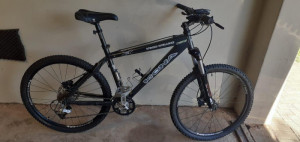 Kona Hoss Deluxe 