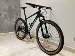 SCOTT scale 940 carbon 